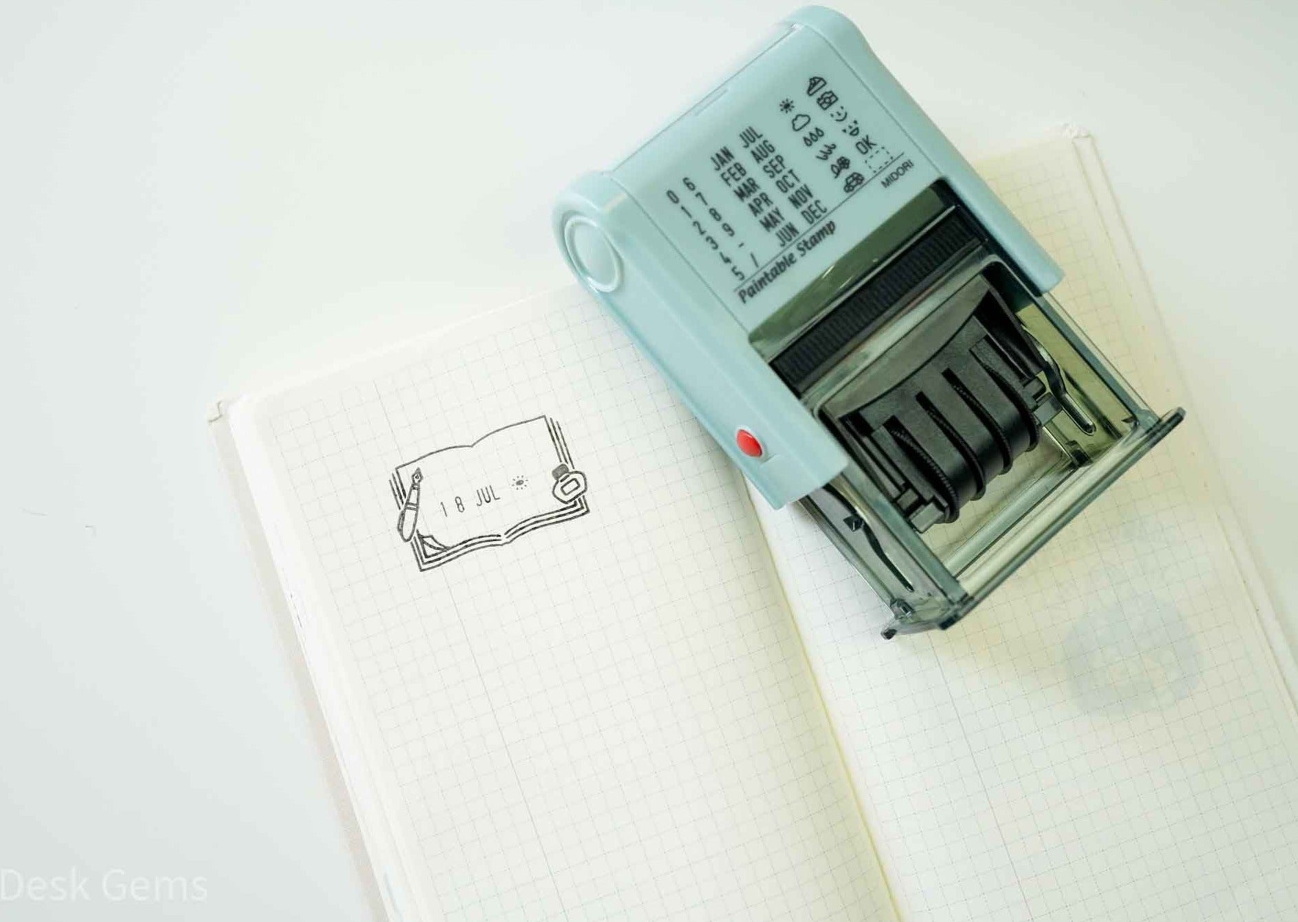 Midori Rotating Paintable Stamp with List