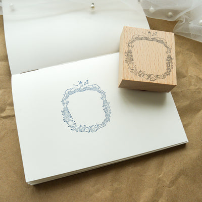 Ivy Snow Original Stamp - Ocean Frame