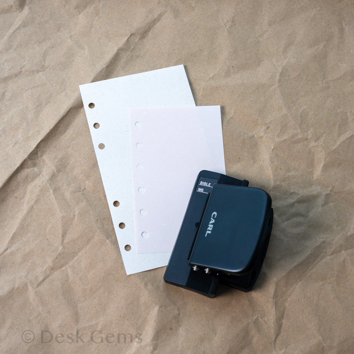 Carl Insert-Maker Hole Punch Light