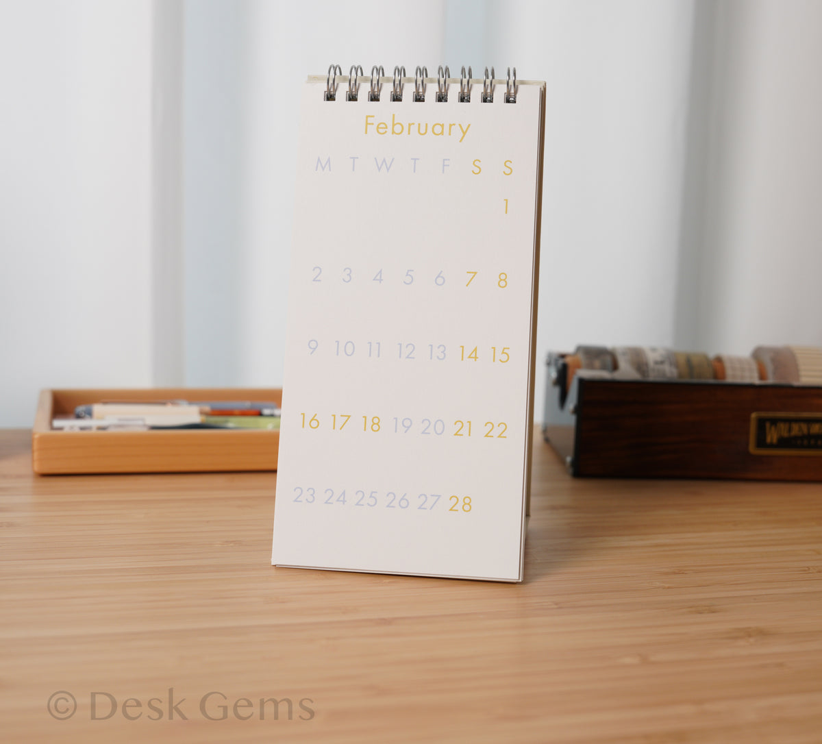 Analogue Keeper 2026 Wonderland Desktop Calendar