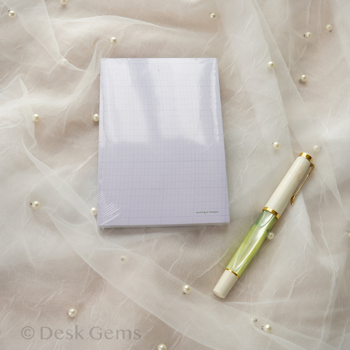 Analogue Keeper Oval Grid Memo Pad - Medium