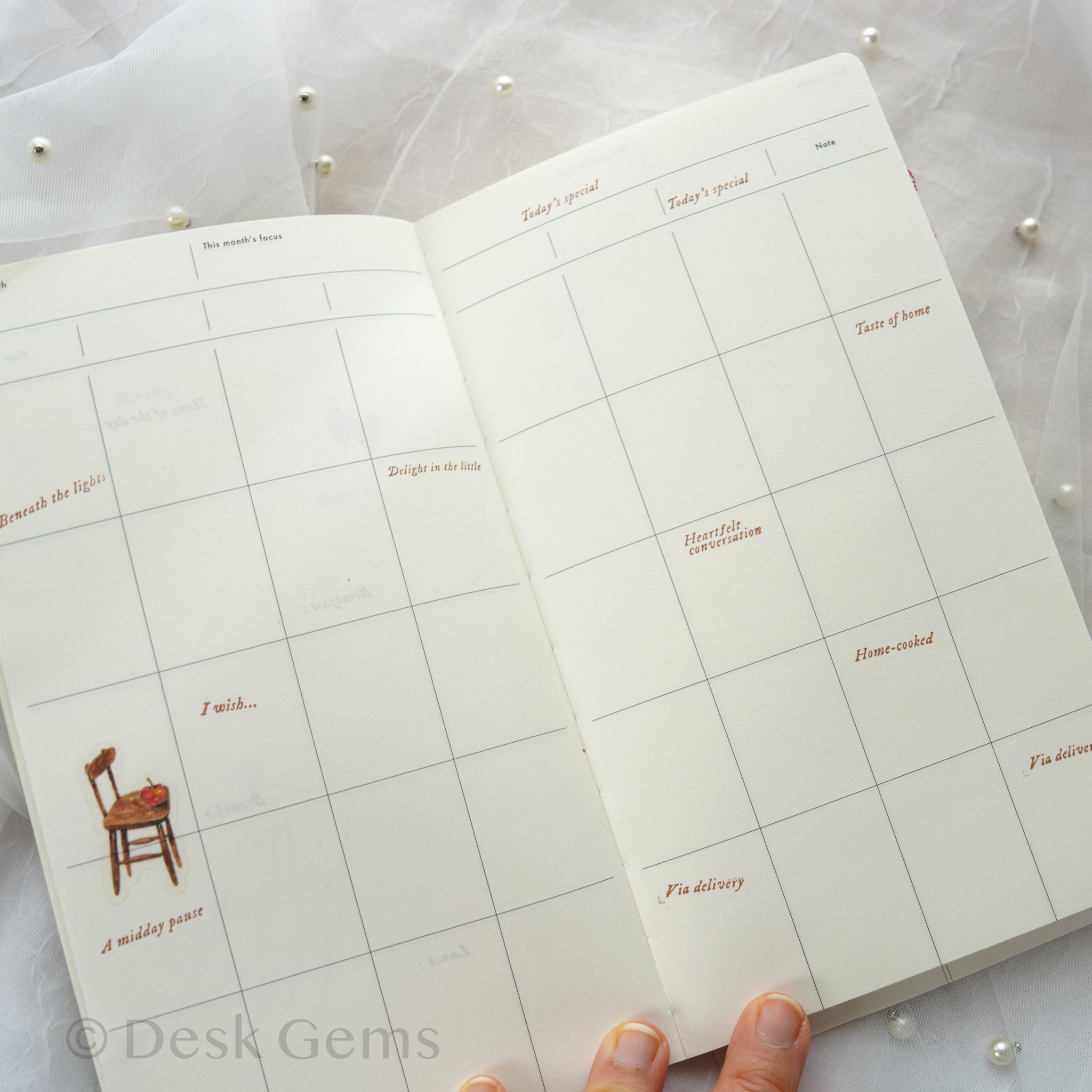 Analogue Keeper Undated Space Diary - 1 Year – Desk Gems