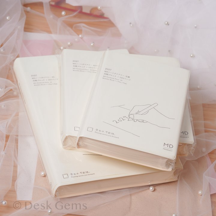 MD Notebook Diary 2027 - One Day One Page