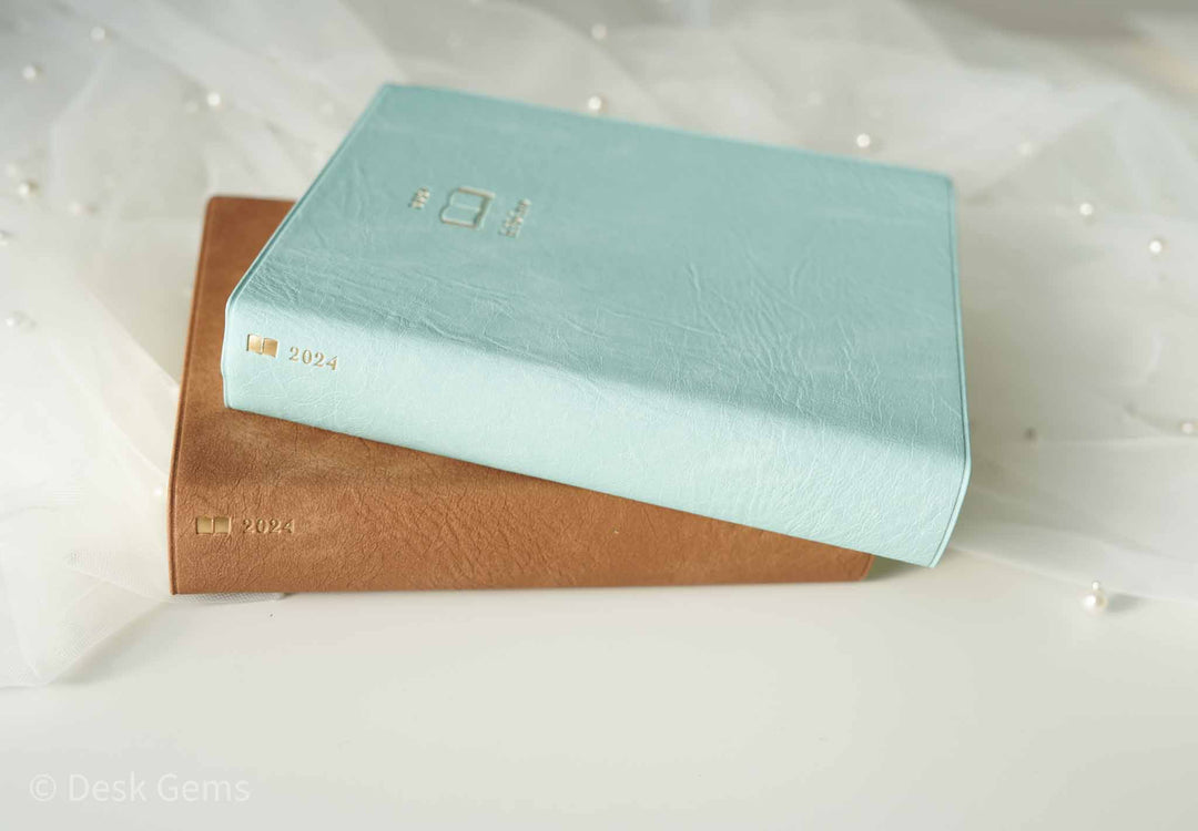 Midori Hibino 2024 Planner - One Day Two Page 