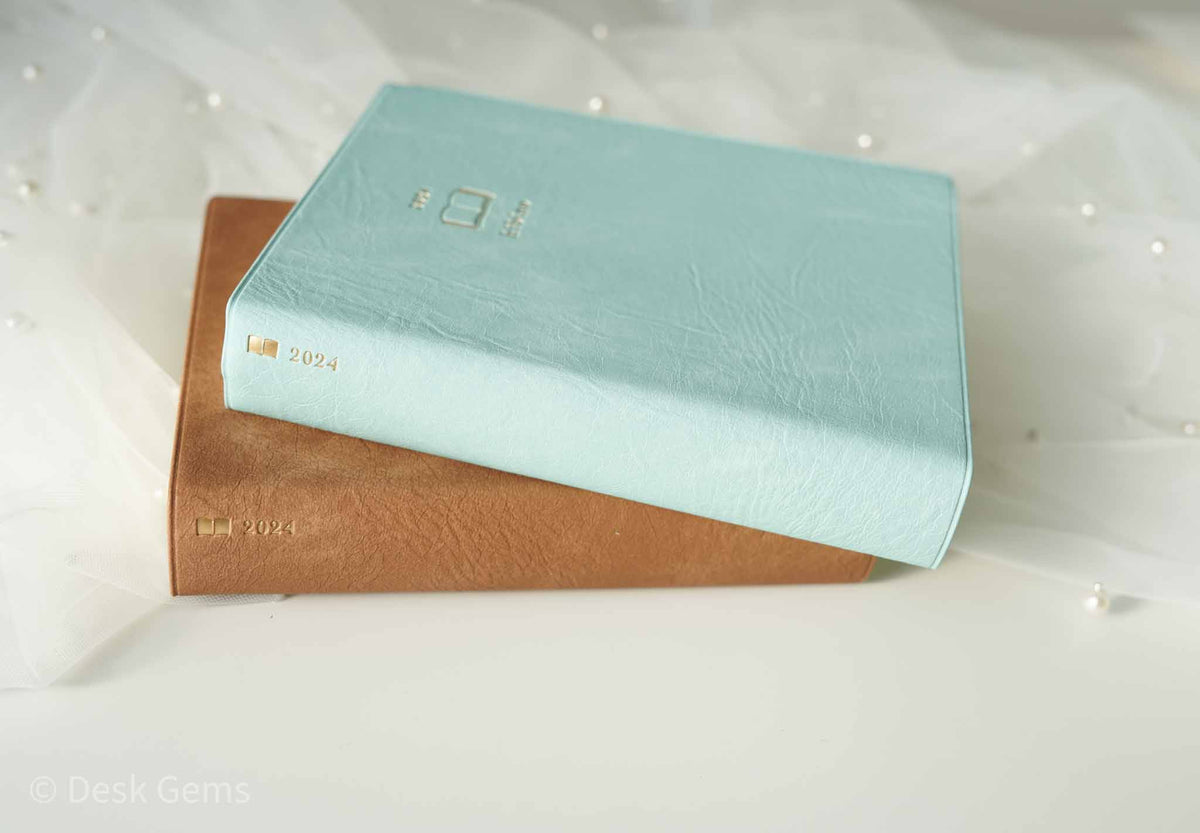Midori Hibino 2024 Planner - One Day Two Page 