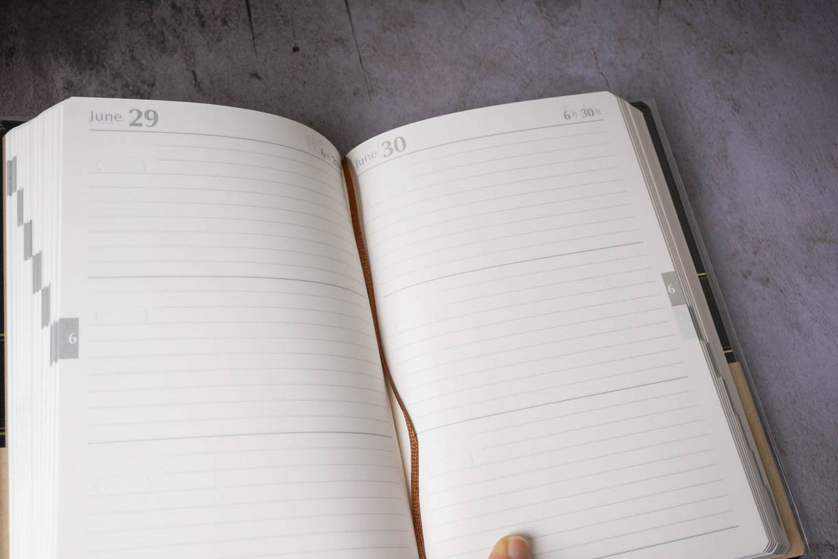 Life 3 Year Diary - B6