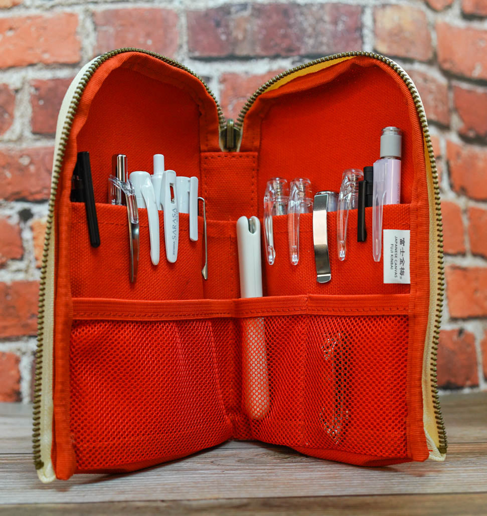 Hinemo Standing Pen Pouch