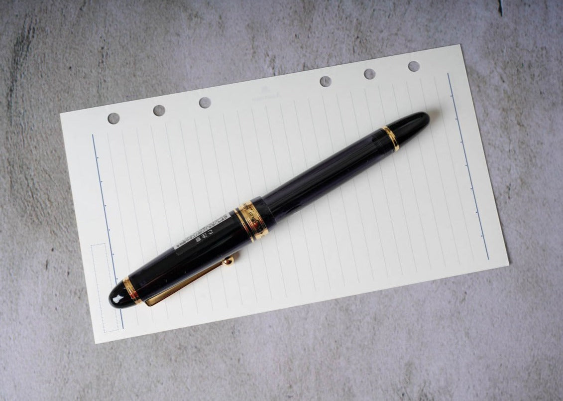 Pilot Fountain Pen Custom 823 Fine Nib - Clear Black Body