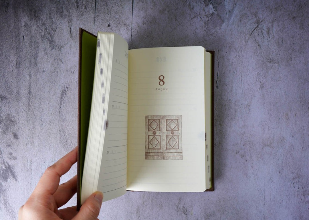 Midori 3 Year Diary Brown
