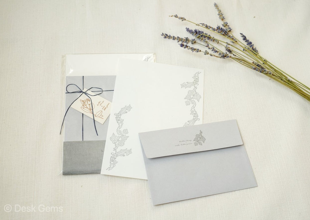 HUTTE.STAMP x Oeda Letterpress Letter Set - Wild Grapes 