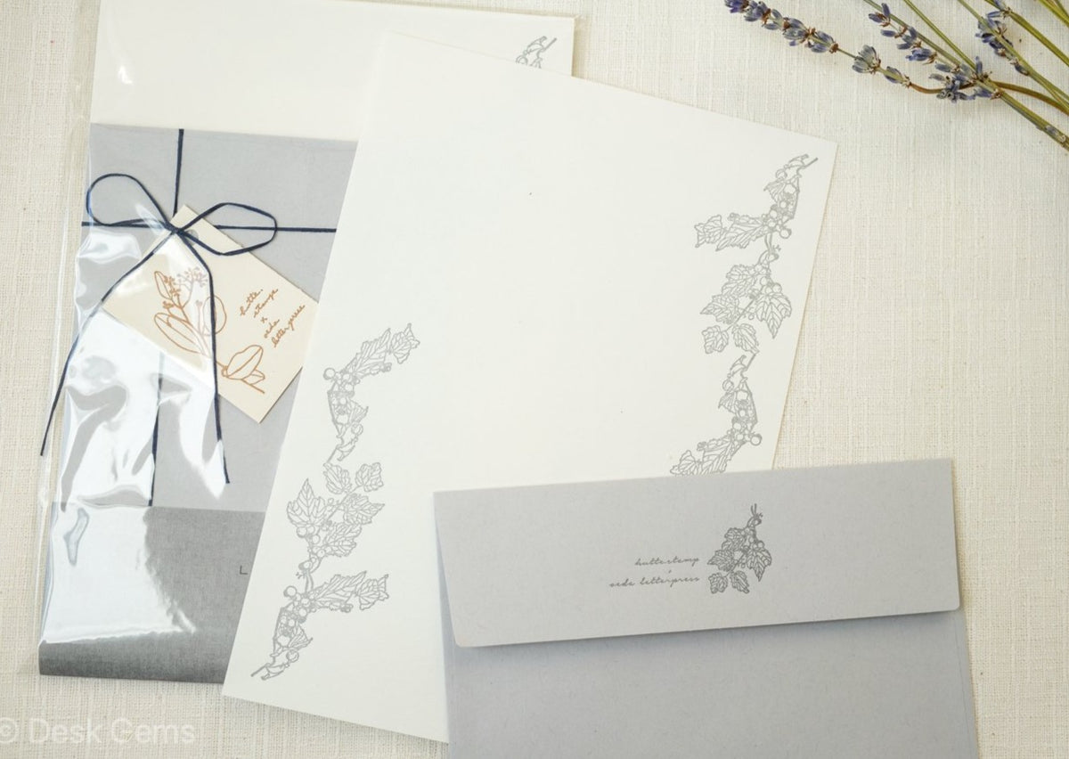 HUTTE.STAMP x Oeda Letterpress Letter Set - Wild Grapes 