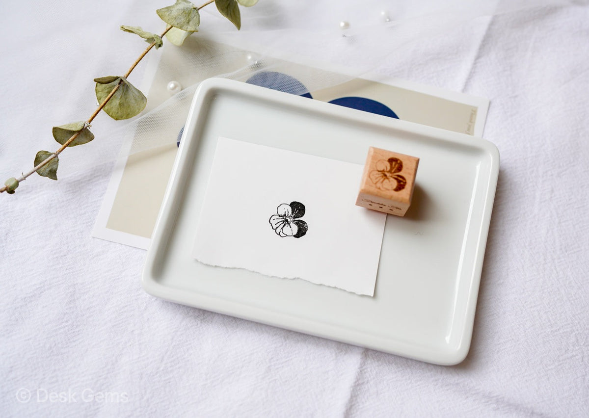 Freckles Tea Wooden Block Stamp - Little Flower 
