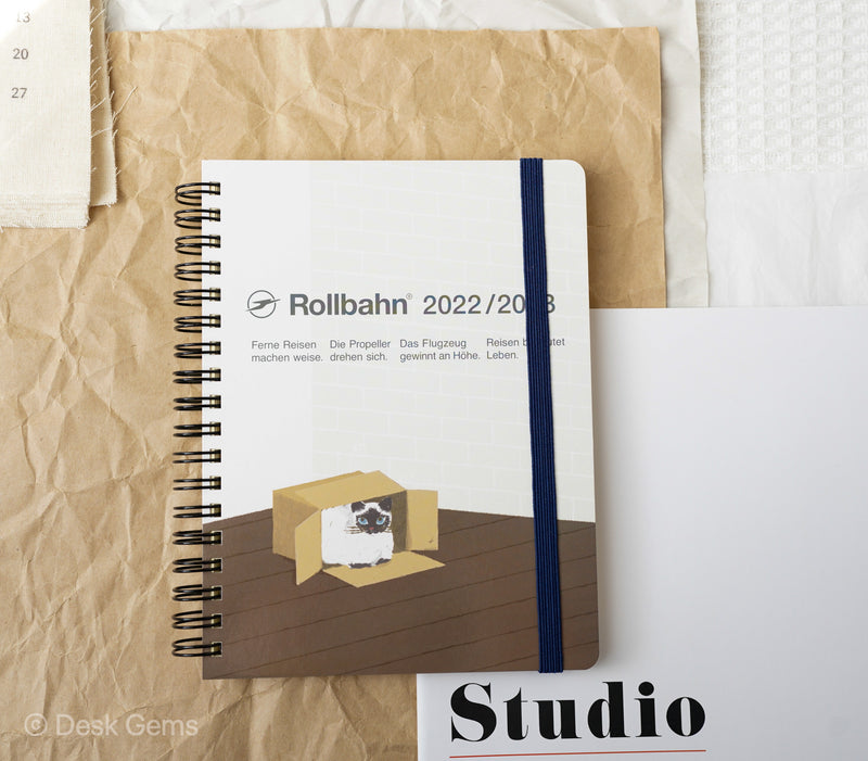 Rollbahn 2022/2023 Planner - Cat and Box 
