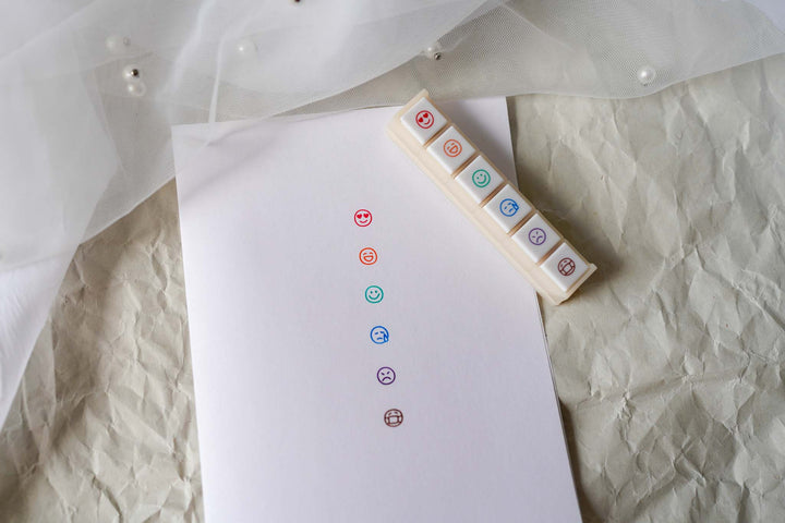 Kodomo No Kao Pochitto6 Portable Push-button Stamp - Emoji