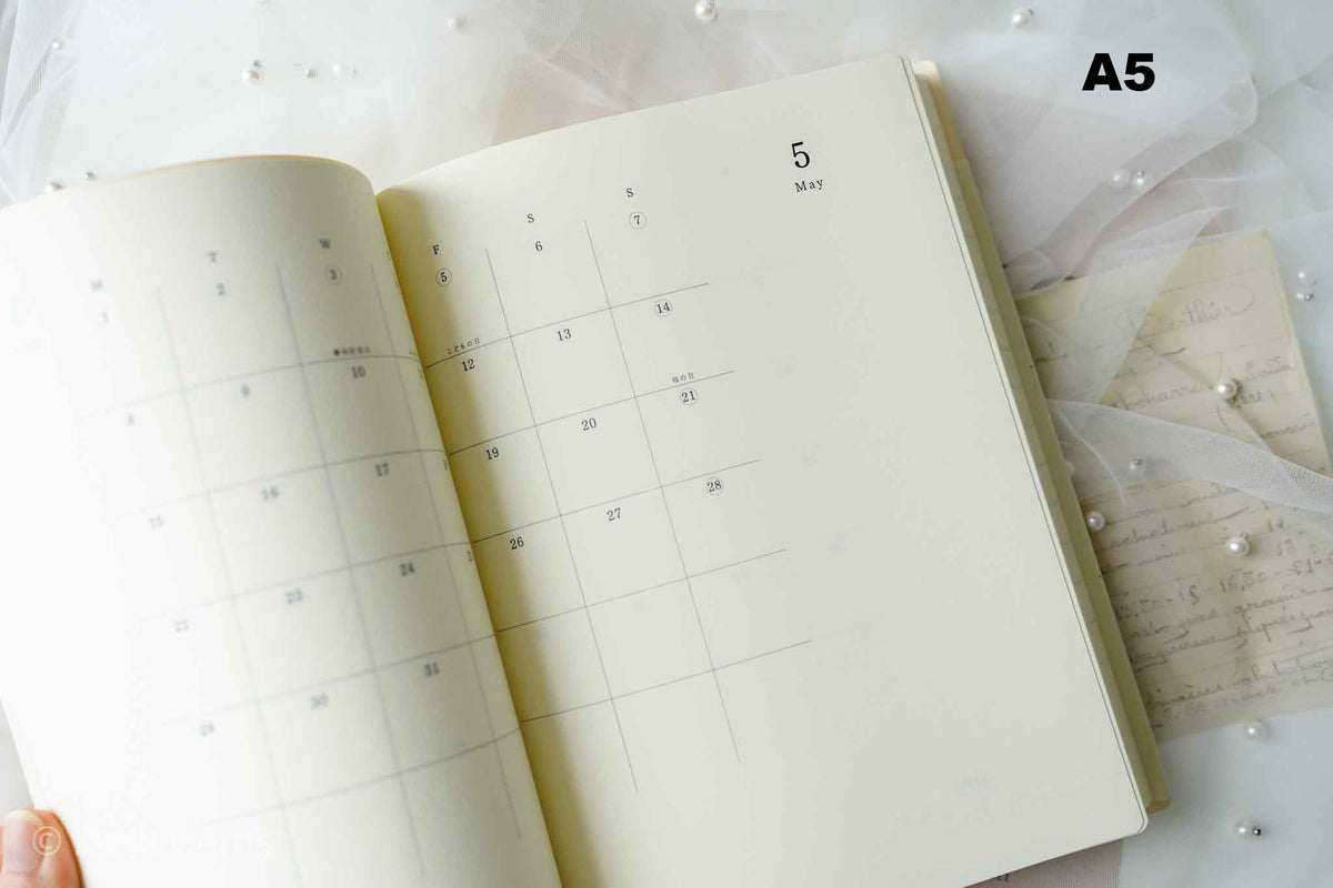 MD Notebook Diary 2023 - One Day One Page - A5