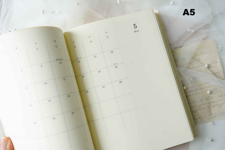 MD Notebook Diary 2023 - One Day One Page - A5