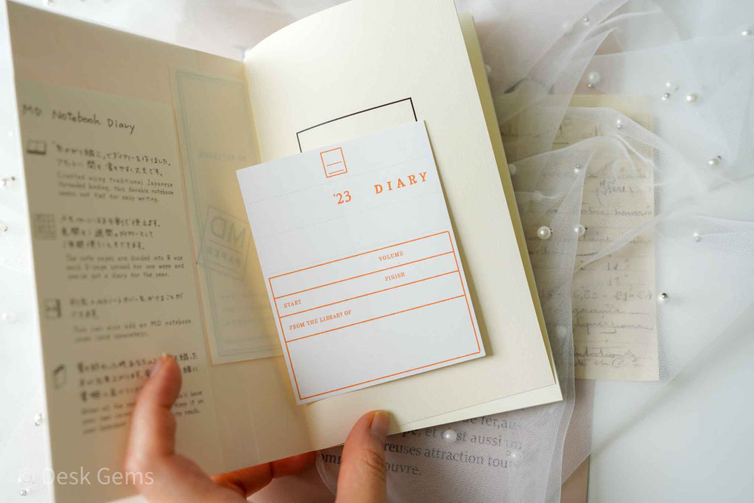 MD Notebook Diary 2023 - B6 Monthly &amp; Memo