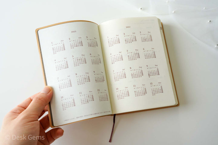 Midori Hibino 2023 Planner - One Day Two Page