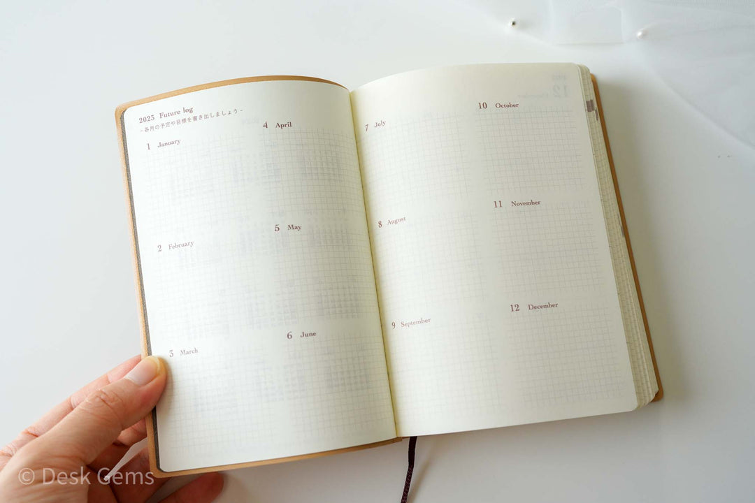 Midori Hibino 2023 Planner - One Day Two Page