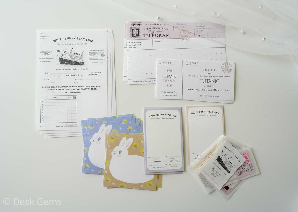Kumayankee Ephemera Paper Bundle 