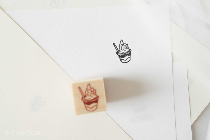 Littlelu Mini Stamps - 1.5 x 1.5 cm - Sundae