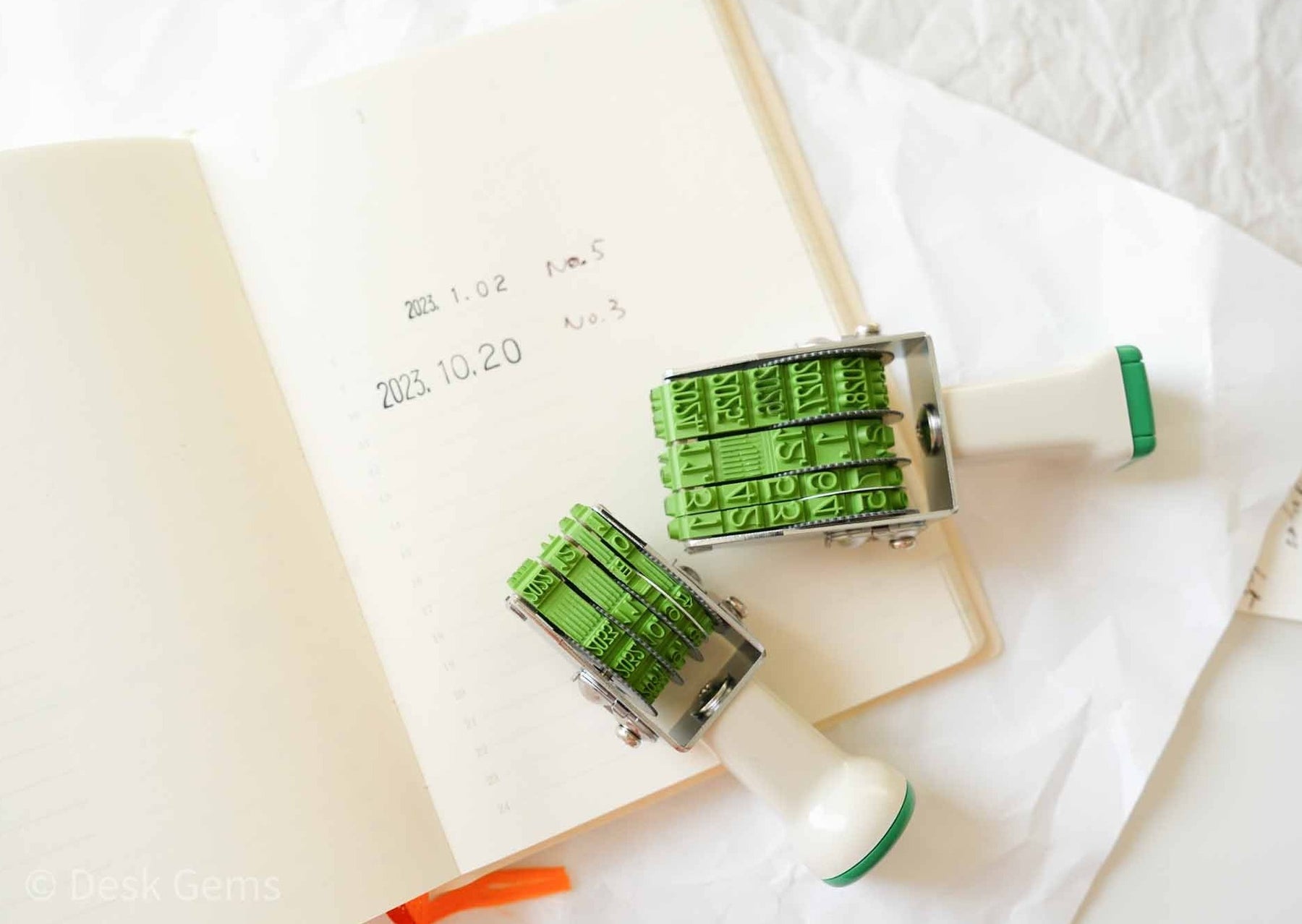 SANBY Simple Rotating Dater Stamp (with New Size!) – Desk Gems