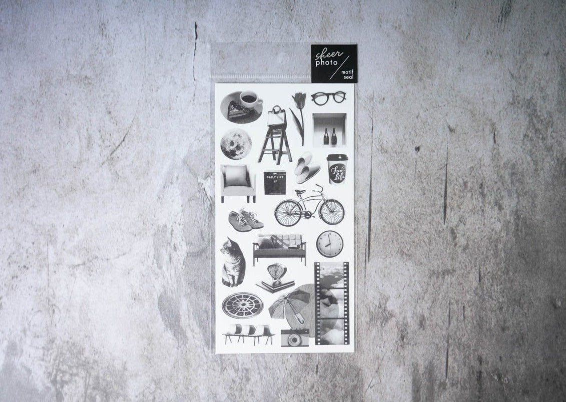 Mind Wave Sheer Photo Motif Seal - Monochrome