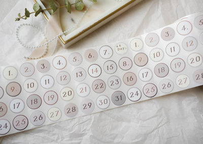 Freckles Tea Date Seals Sticker Roll - Days 