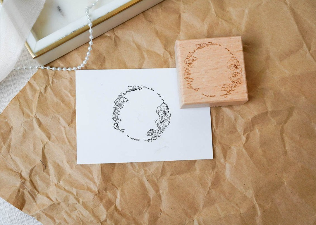 Freckles Tea Wooden Block Stamp - Wreath