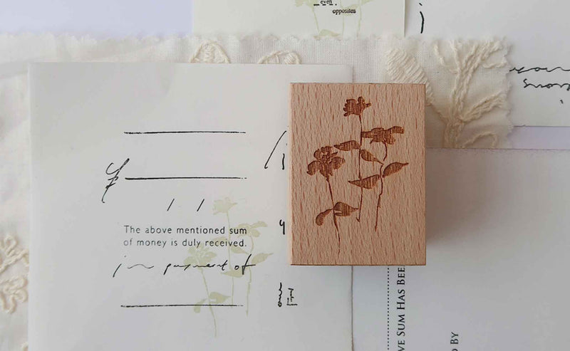 Sue Sauce Rubber Stamp - Little Things - Little Flowers